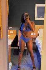 Ayoura 's gallery photo 2