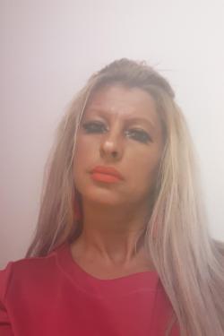 Bibi's main photo 3